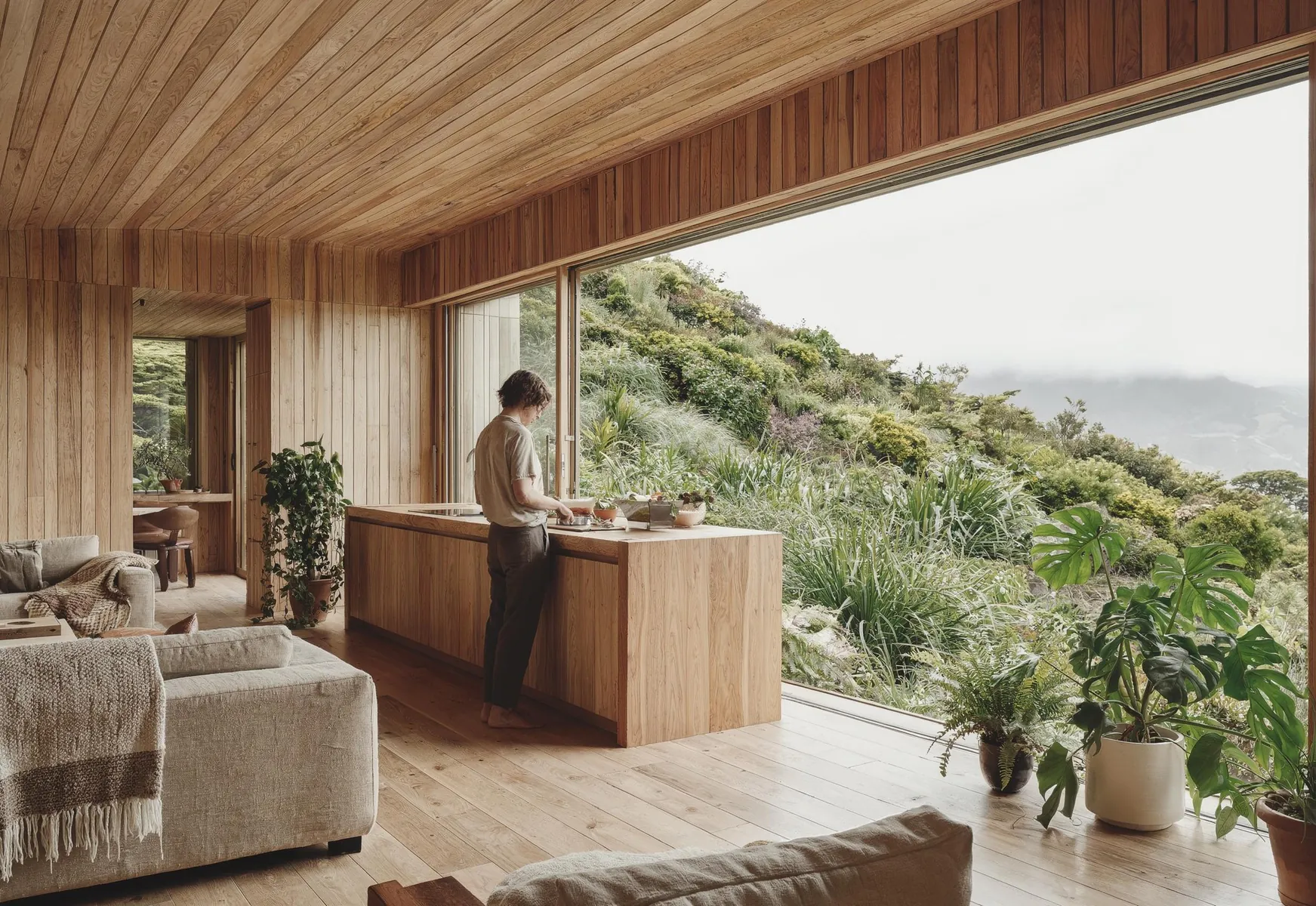 Treehouse retreat in native bush